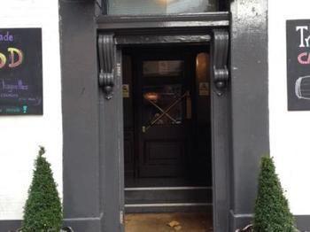 Salford Arms Hotel Exterior photo